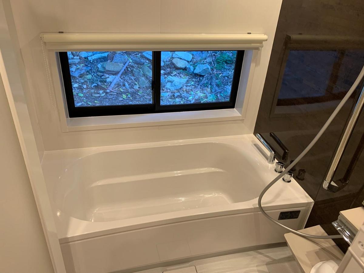 マムヴィッラin森の中の一軒家 Villa Nago Exteriör bild